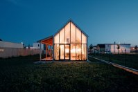 Presvetlený dom v Čunove